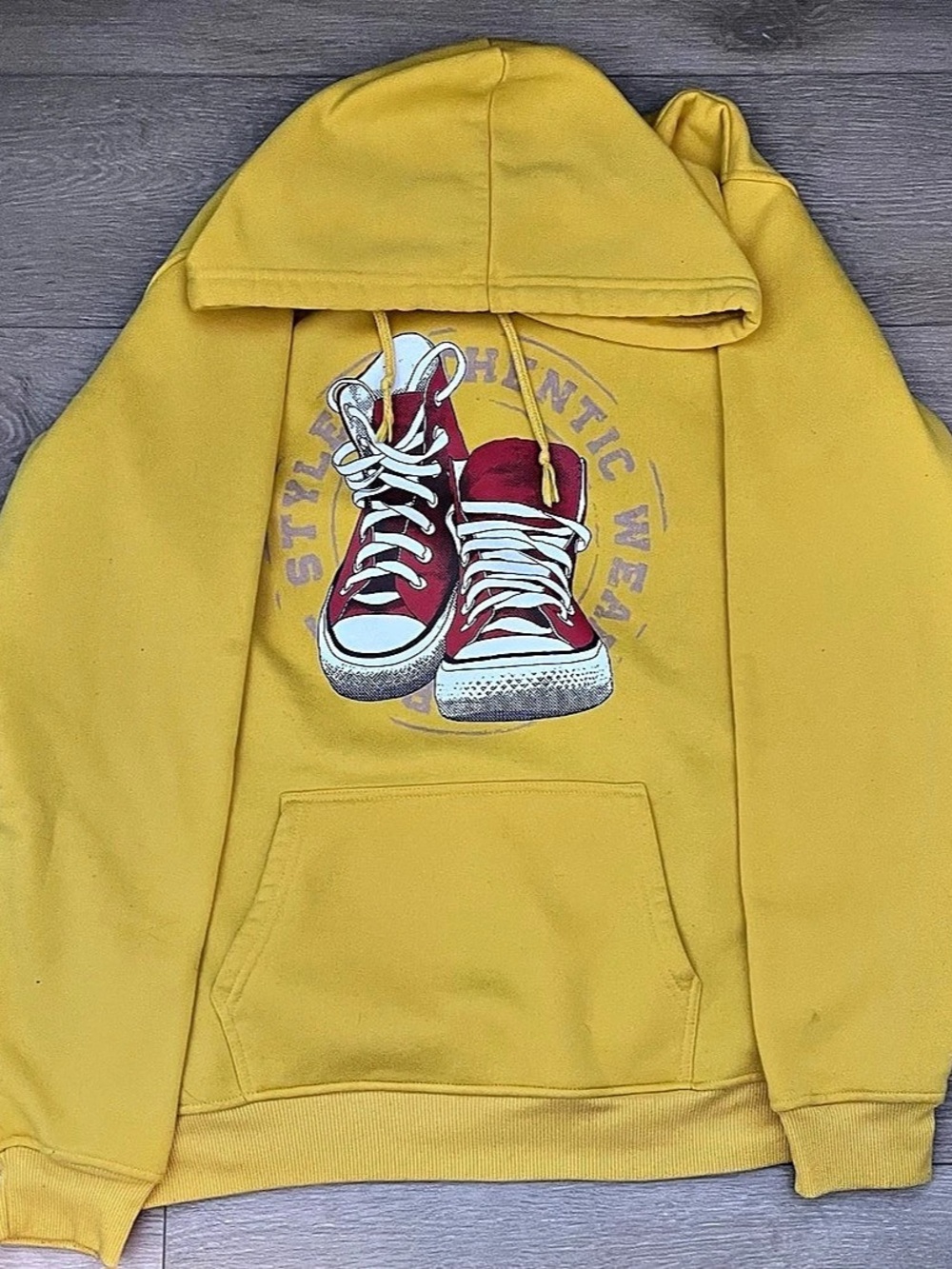 Graphic Pullover Hoodie in Yellow Slightly Used
